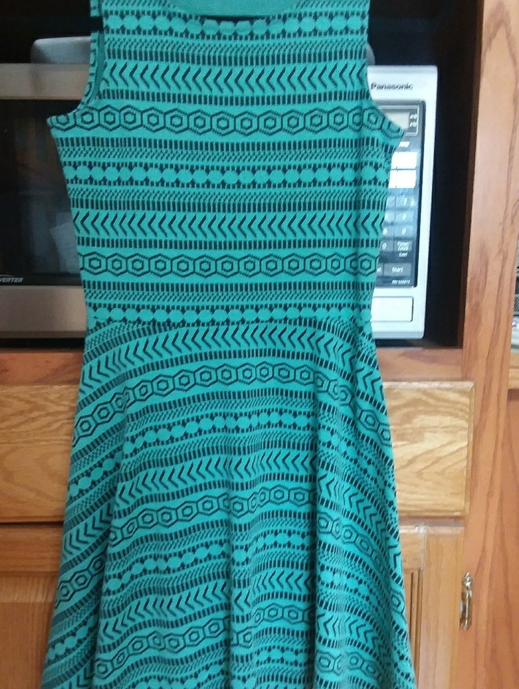 Short dress